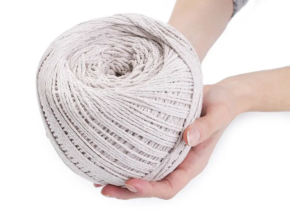 Bavlněná příze macrame 400m hořčicová