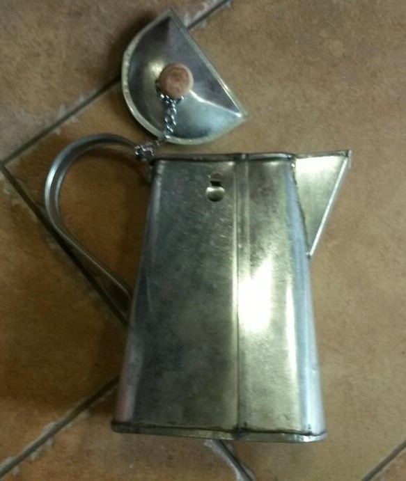 Konvice k dekoraci k zavěšení v17cm